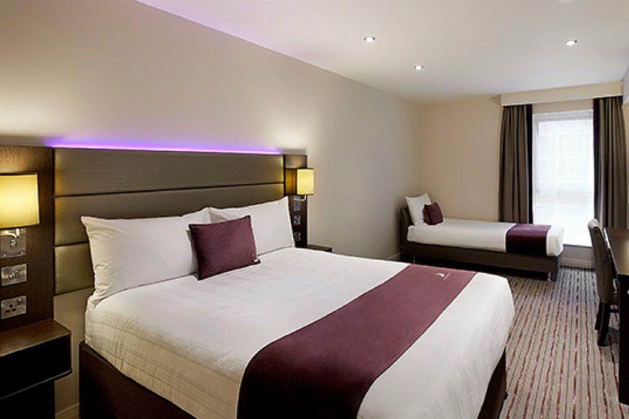 Premier Inn Liverpool Rainhill Dış mekan fotoğraf