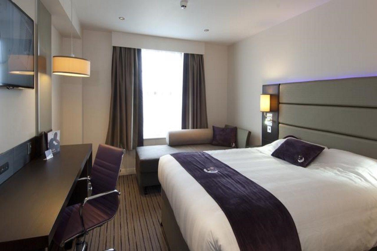 Premier Inn Liverpool Rainhill Dış mekan fotoğraf