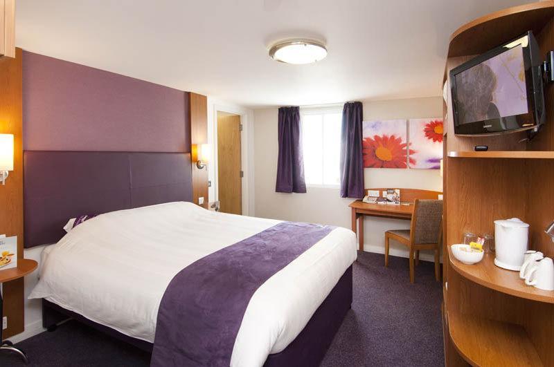 Premier Inn Liverpool Rainhill Dış mekan fotoğraf